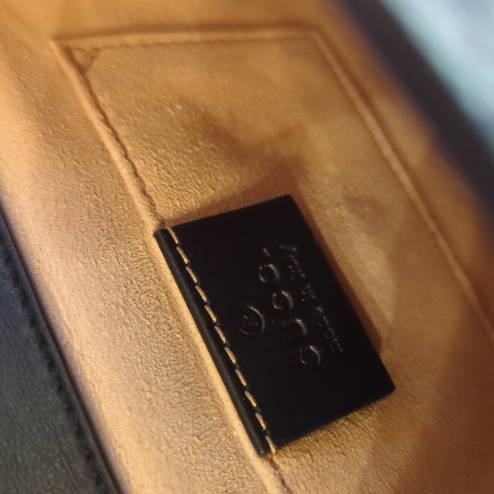 Gucci Pad Lock GG Supreme - Picture 10 of 13